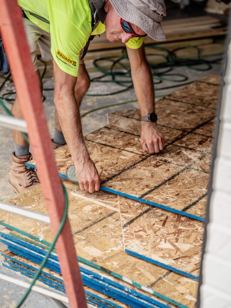 roof decking plywood installation