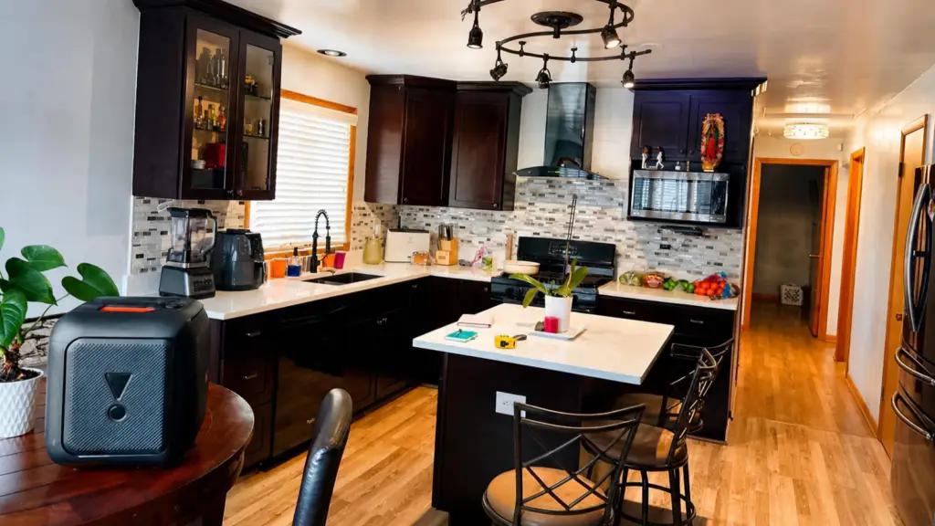 kitchen countertop options Indiana for a modern kitchen remodel in Northwest Indiana